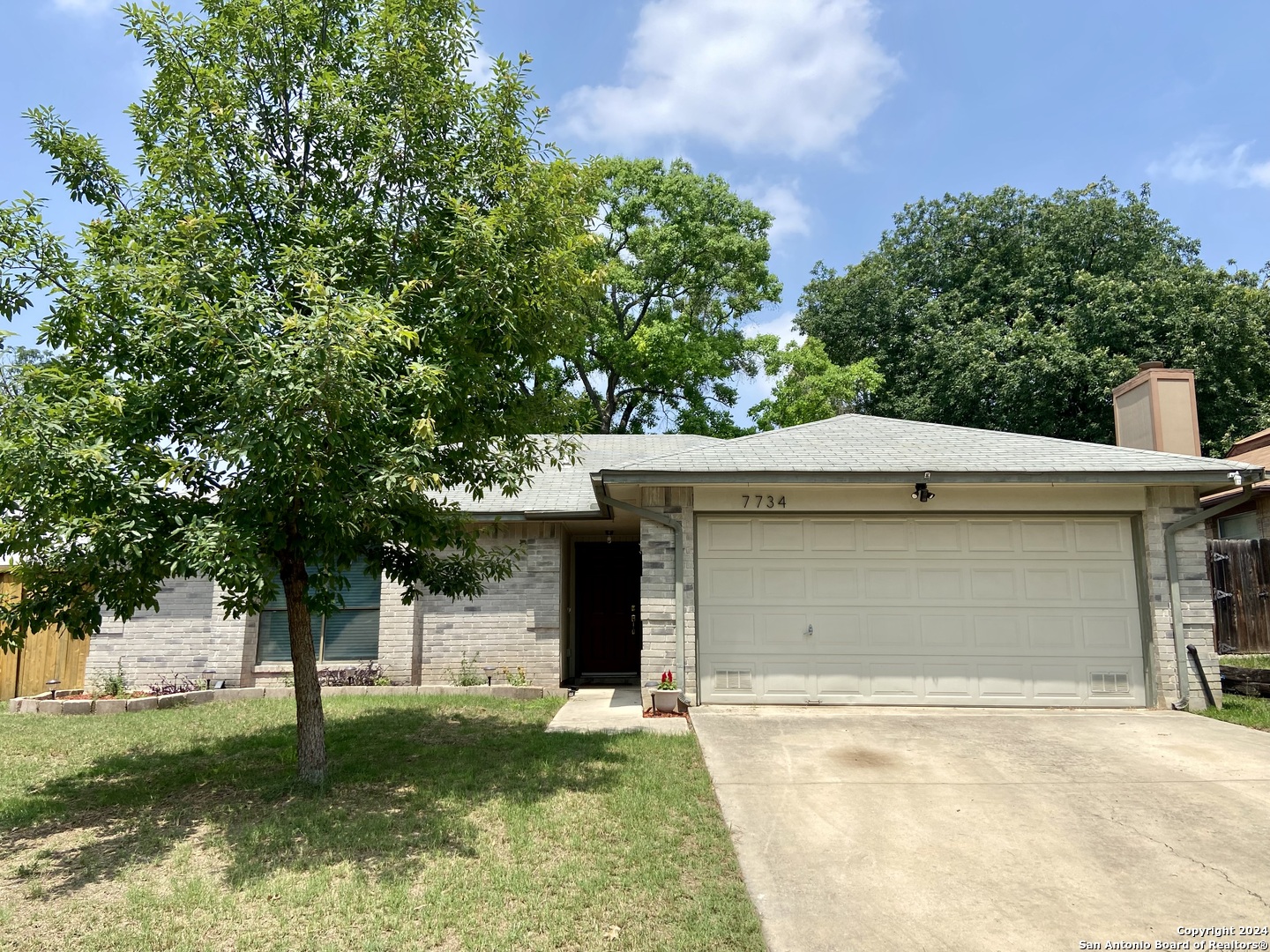 7734 Nimrod San Antonio TX 78240