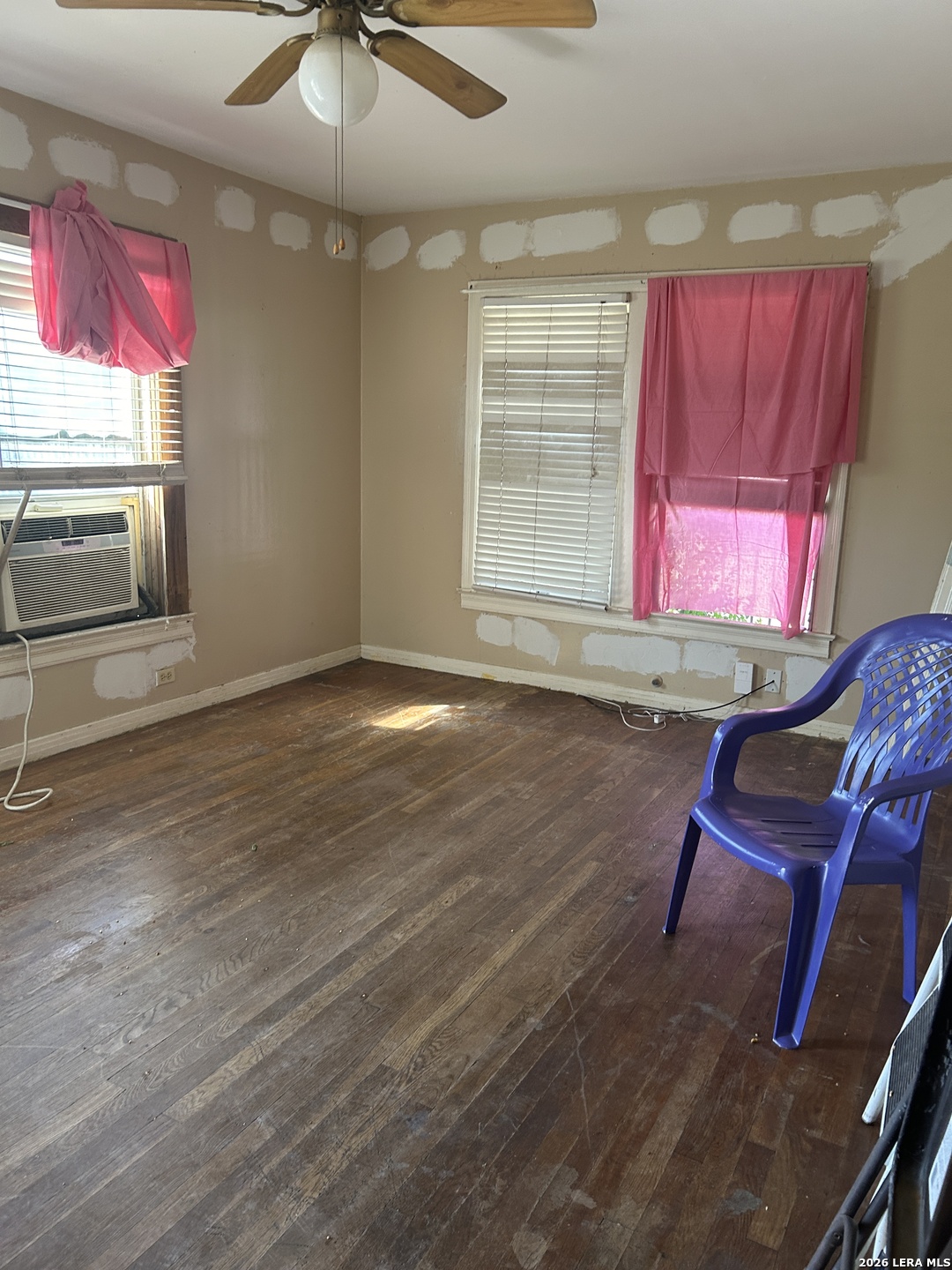 1735 W Olmos Drive San Antonio TX 78201