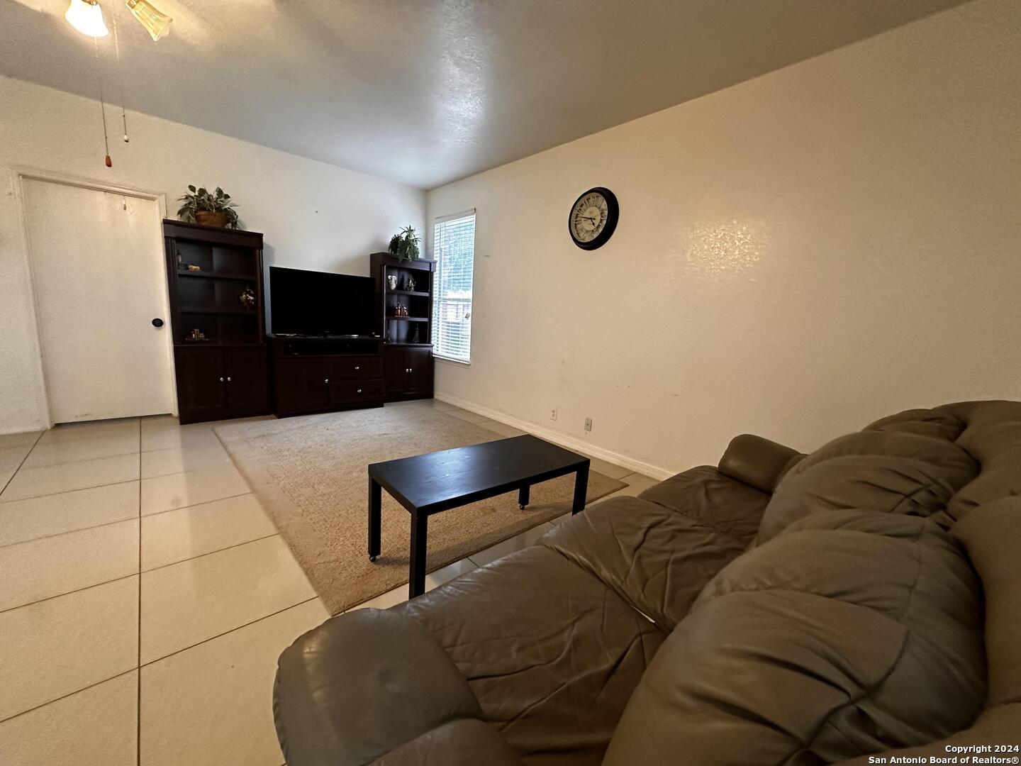 8206 Cerezo San Antonio TX 78250