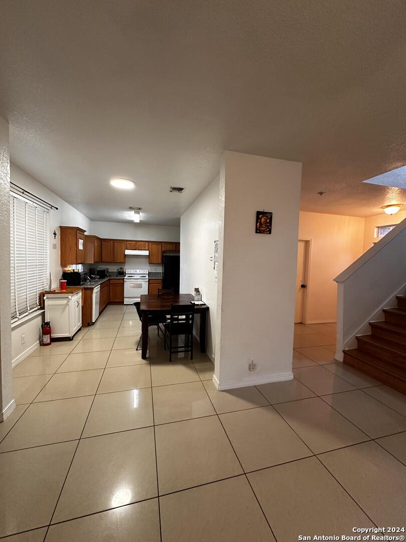 8206 Cerezo San Antonio TX 78250
