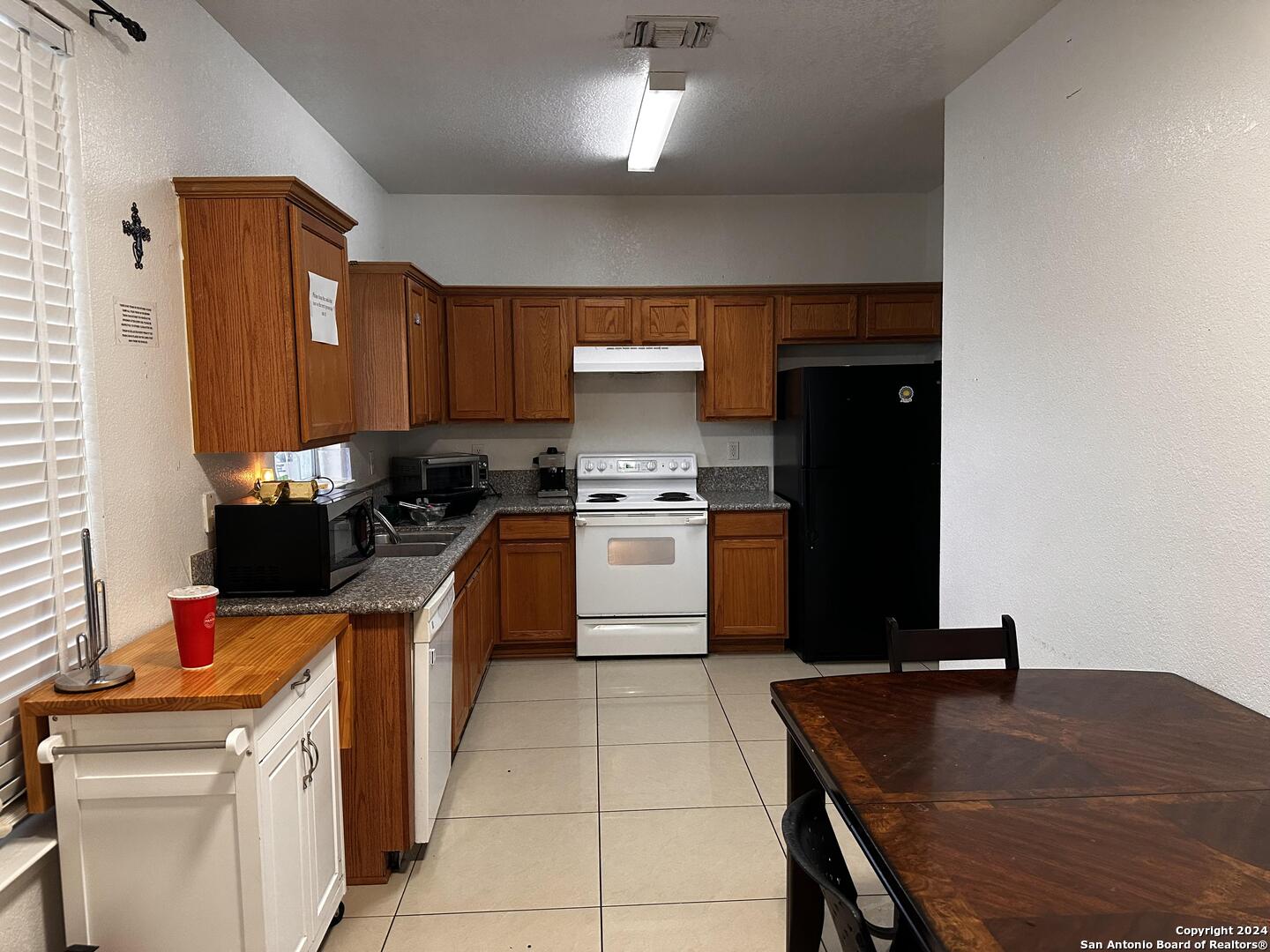 8206 Cerezo San Antonio TX 78250