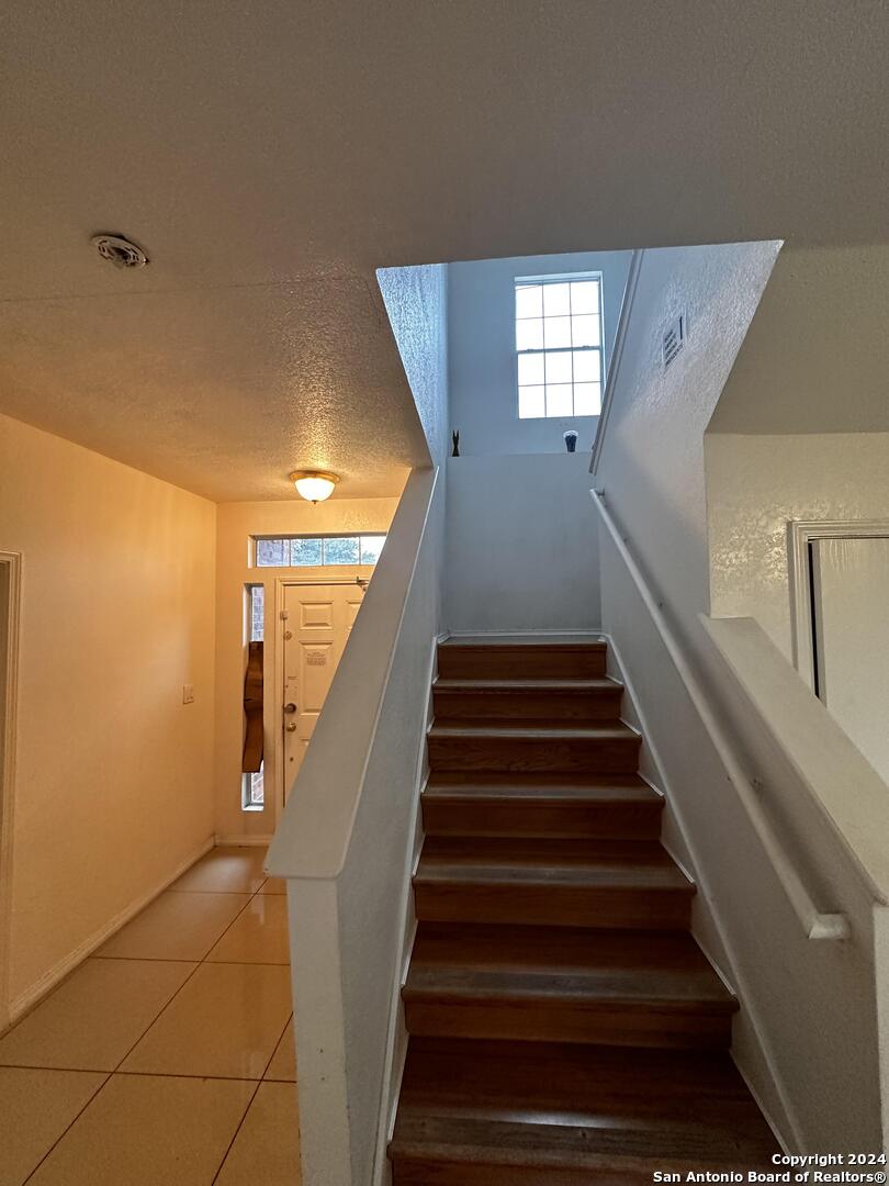 8206 Cerezo San Antonio TX 78250