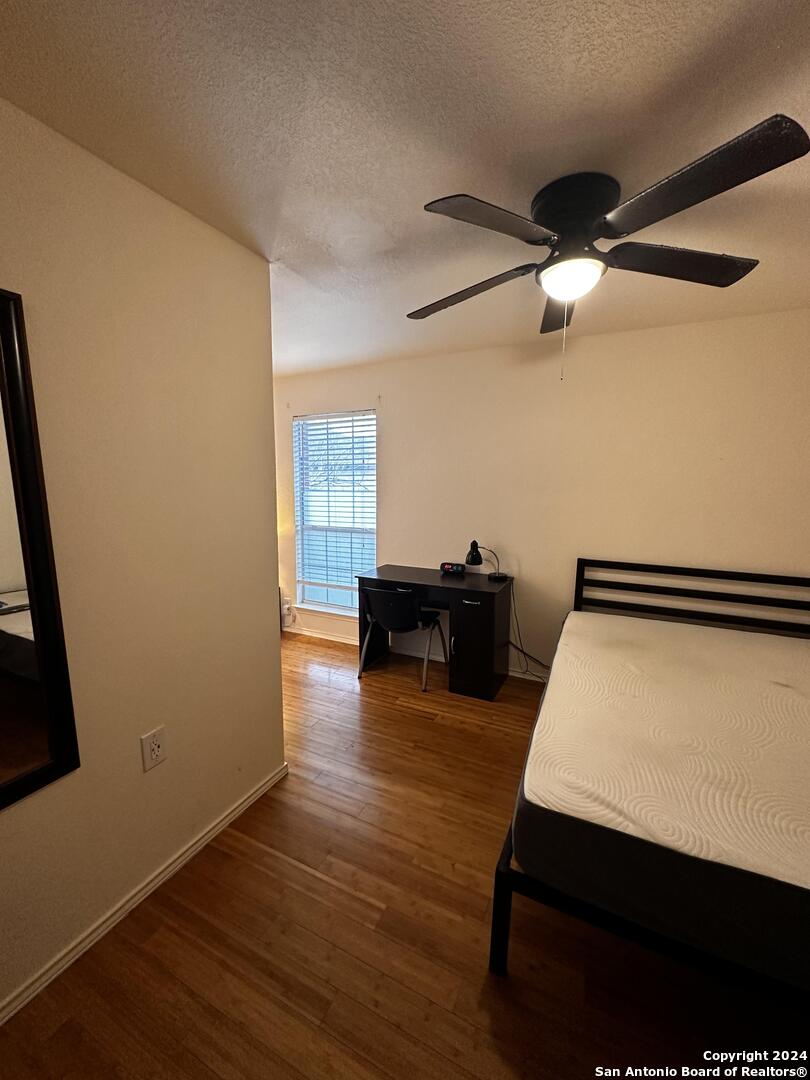 8206 Cerezo San Antonio TX 78250