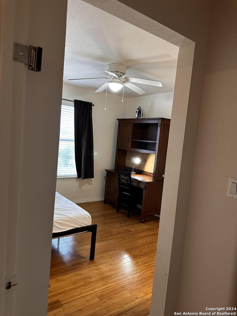 8206 Cerezo San Antonio TX 78250
