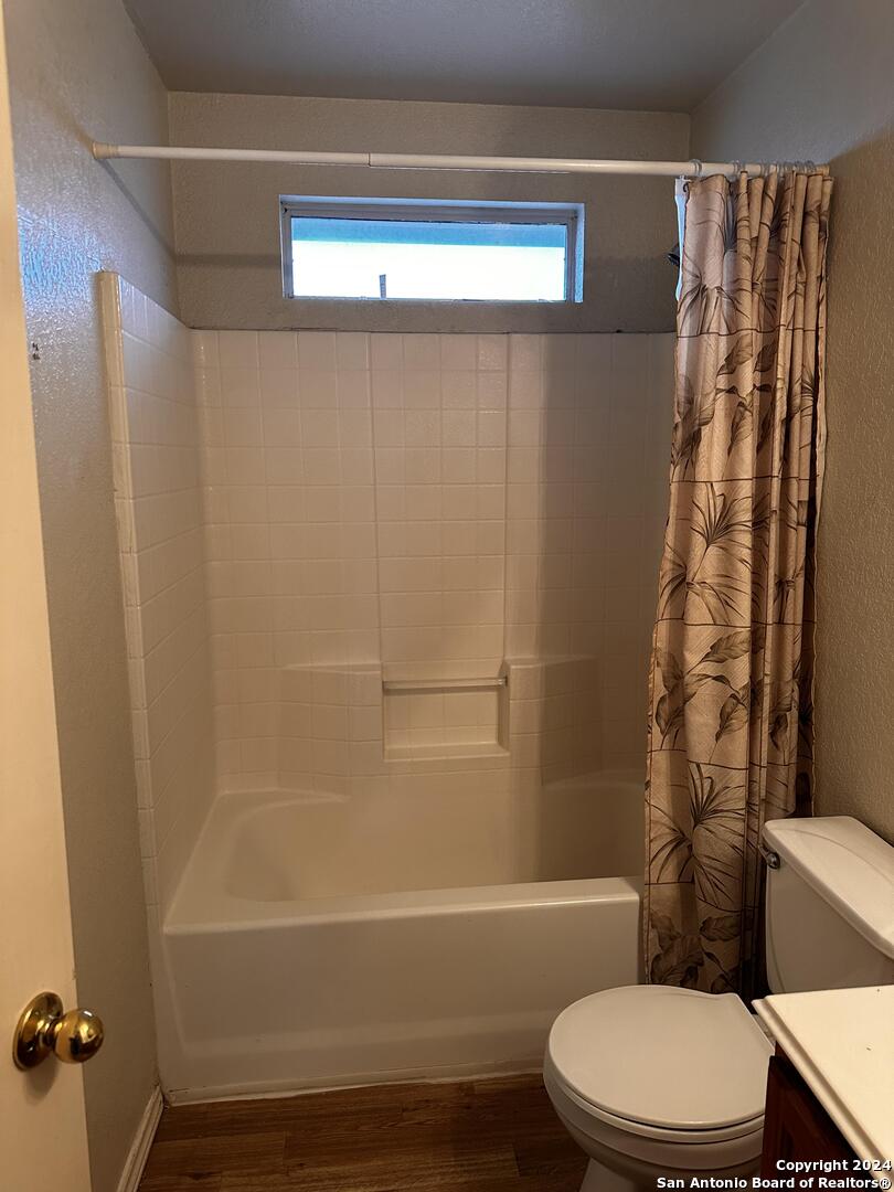 8206 Cerezo San Antonio TX 78250