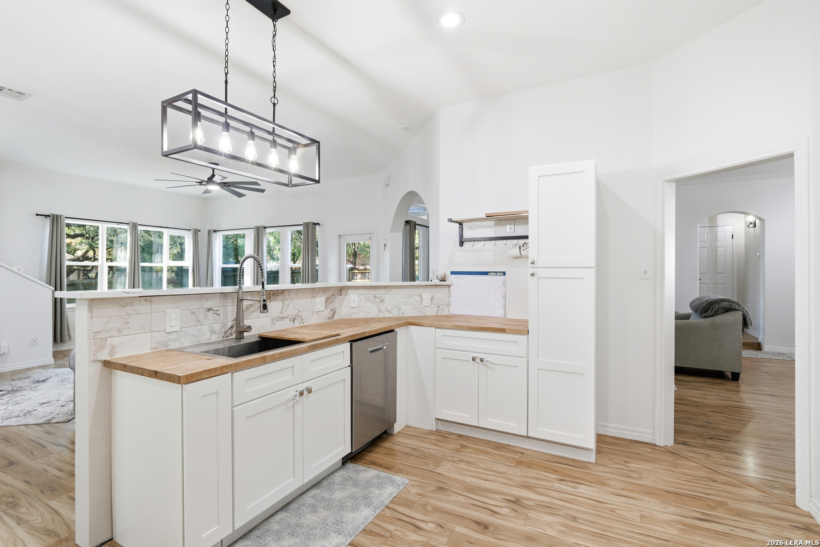 6438 Amber Oak San Antonio TX 78249