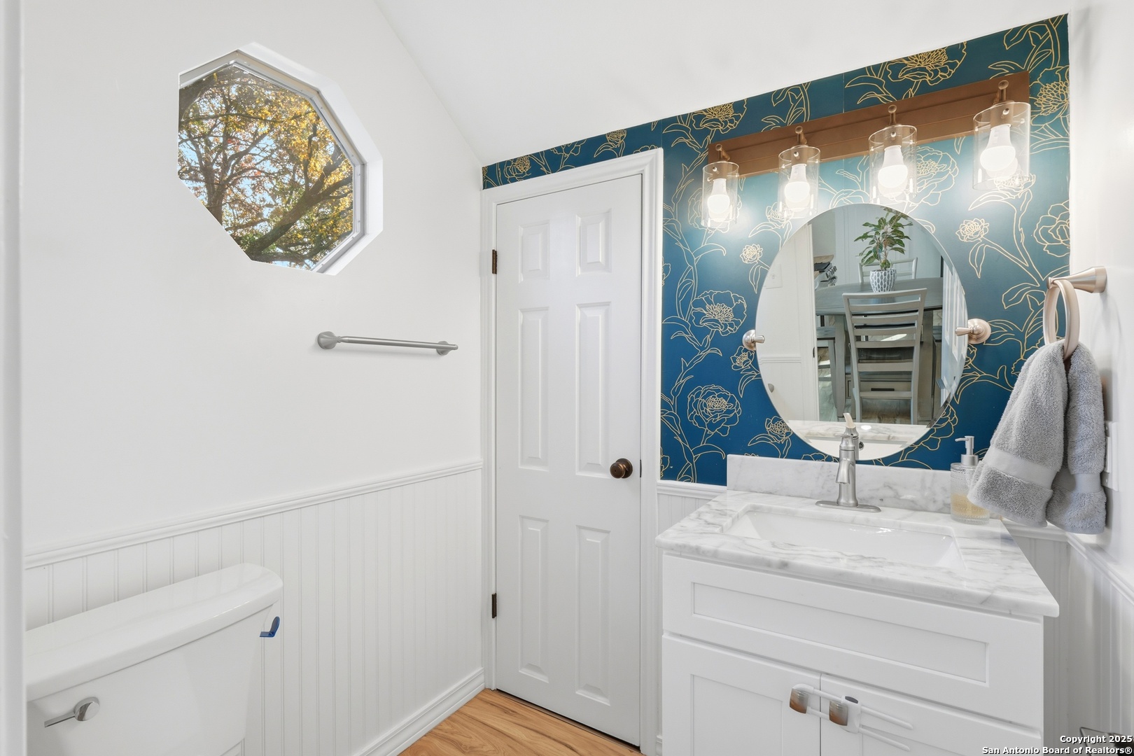6438 Amber Oak San Antonio TX 78249