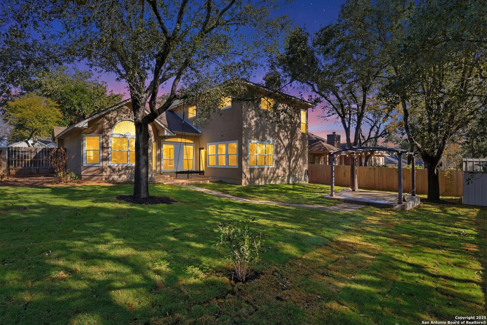 6438 Amber Oak San Antonio TX 78249