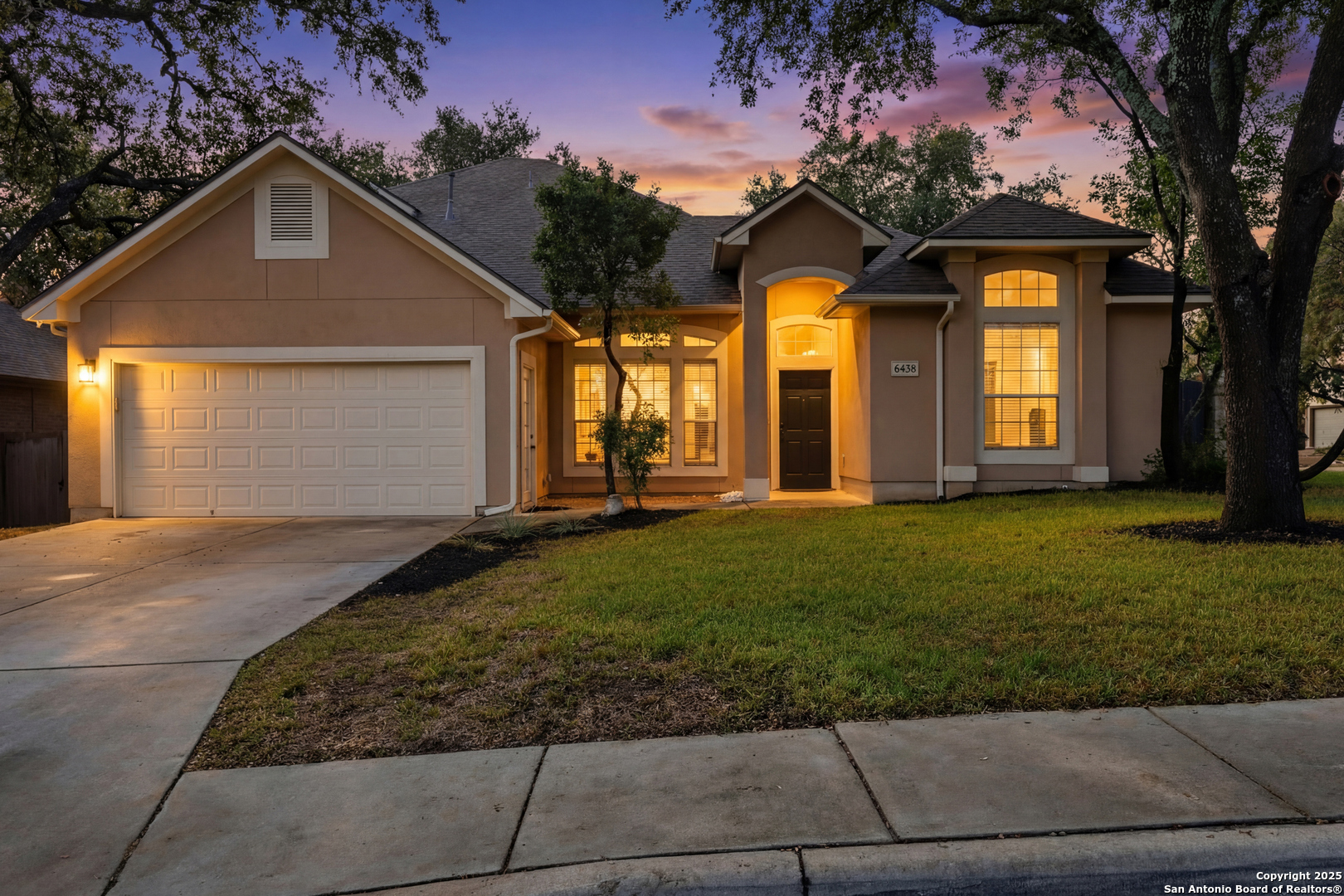 6438 Amber Oak San Antonio TX 78249