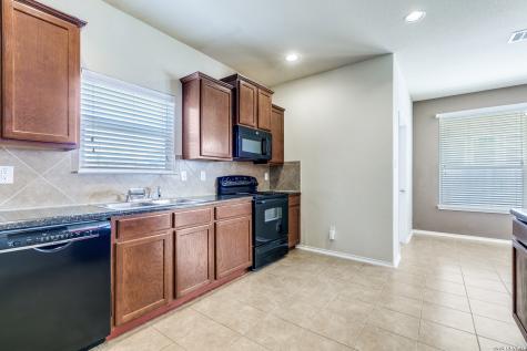 11418 Estufa Canyon San Antonio TX 78245