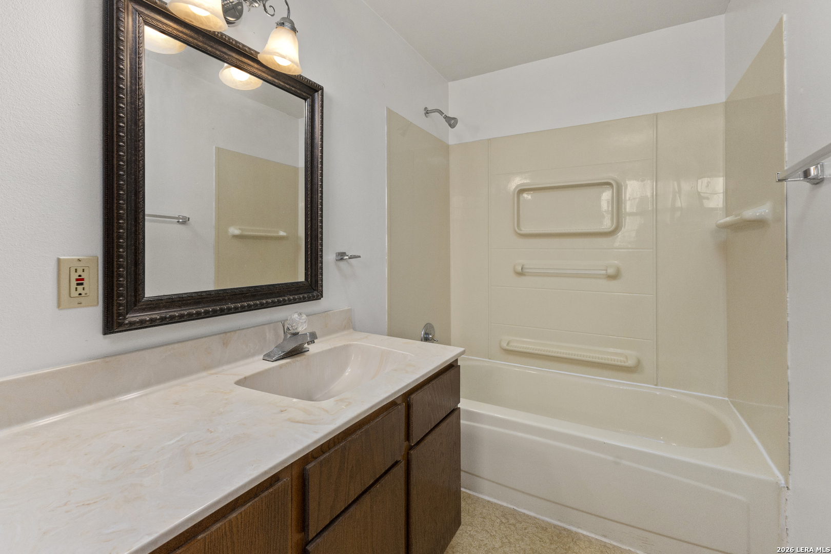 165 Settlers Circle Bandera TX 78003