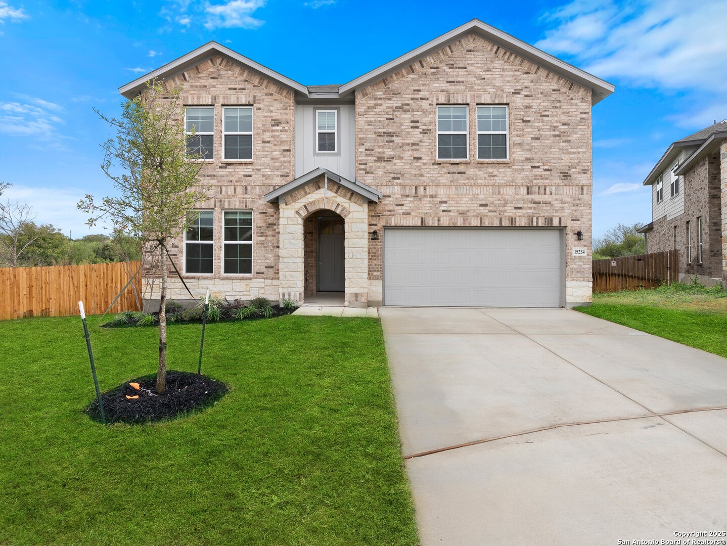 15234 Comanche Wolf San Antonio TX 78233
