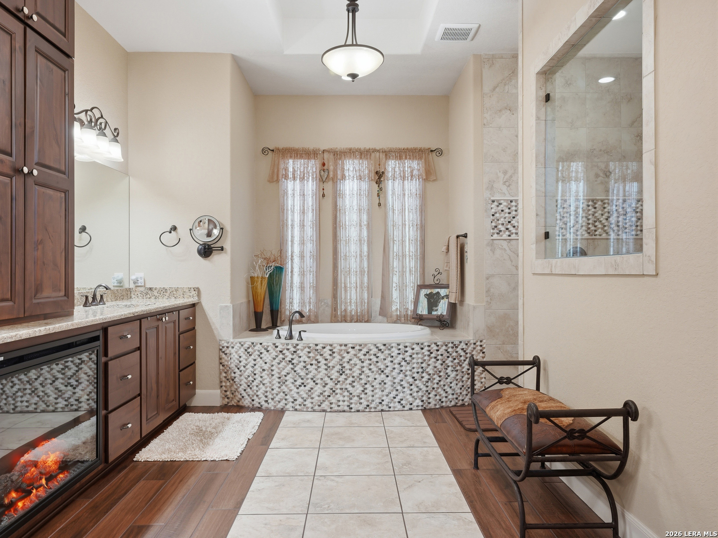 228 Lucky Ridge Bandera TX 78003