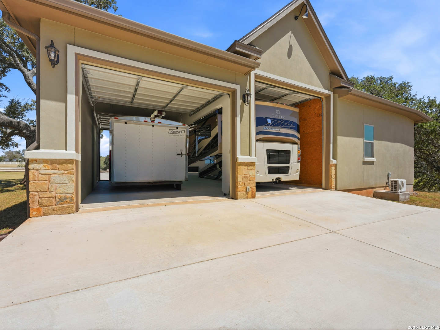 228 Lucky Ridge Bandera TX 78003
