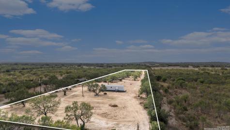 545 County Road 741 Yancey TX 78886
