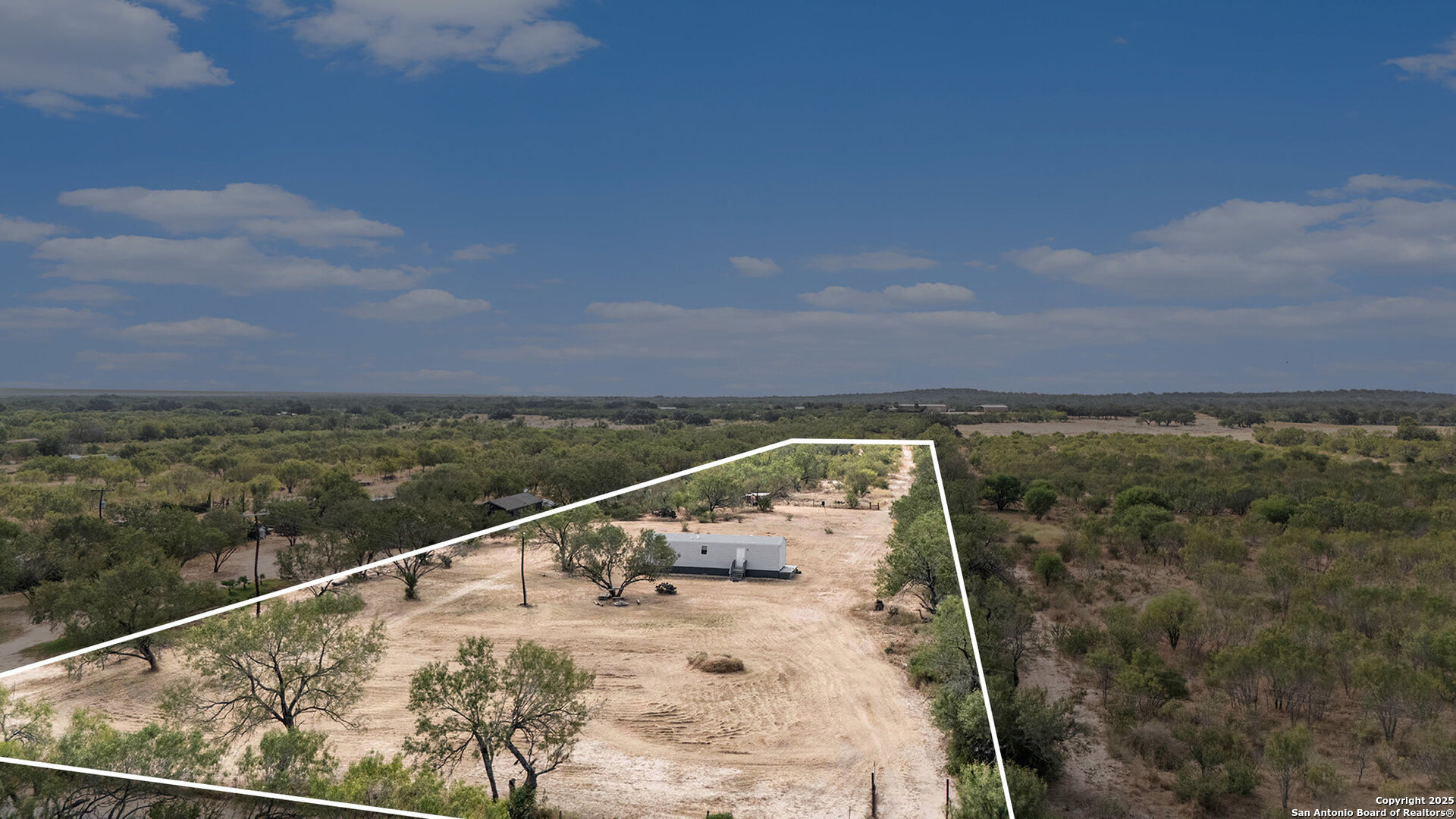 545 County Road 741 Yancey TX 78886