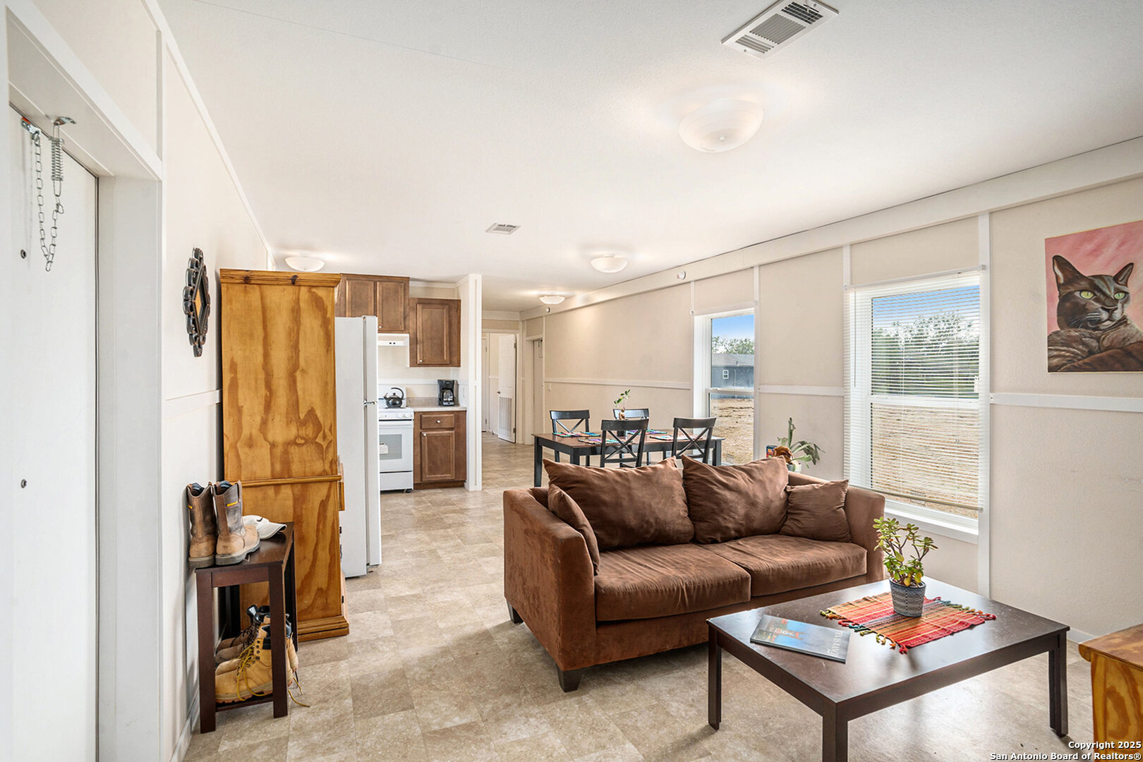 545 County Road 741 Yancey TX 78886