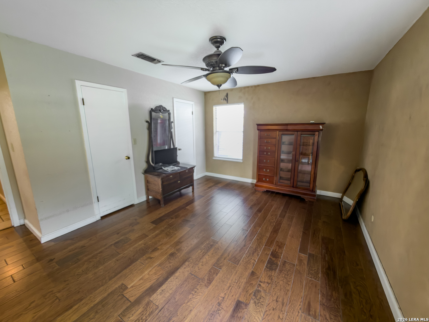 703 N Ashby Drive Uvalde TX 78801