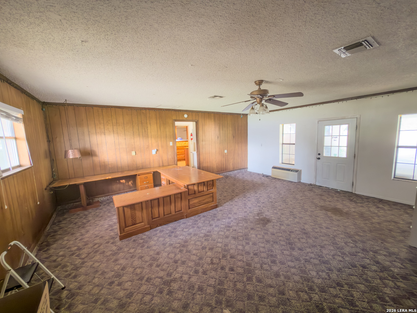 703 N Ashby Drive Uvalde TX 78801