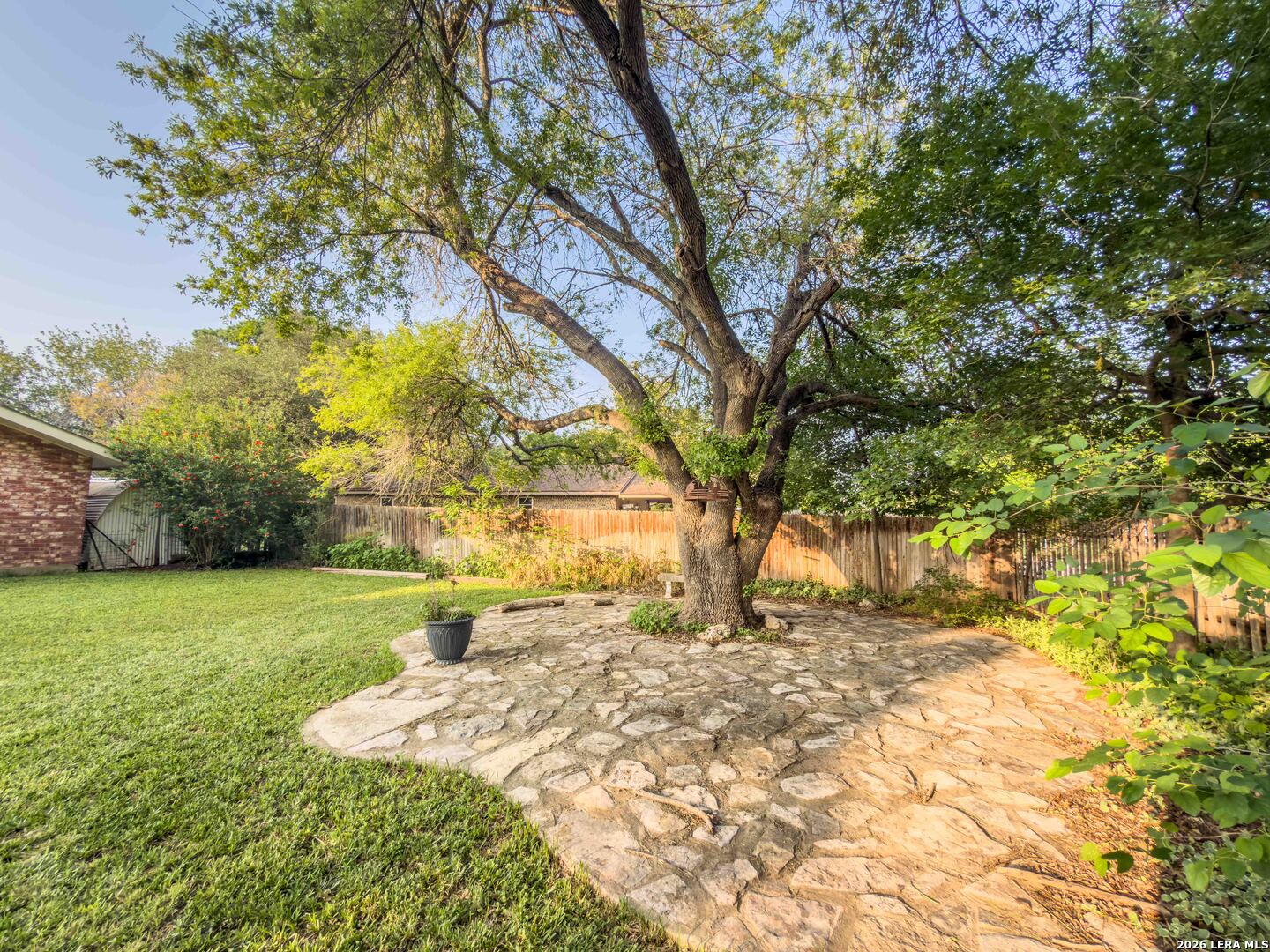 703 N Ashby Drive Uvalde TX 78801