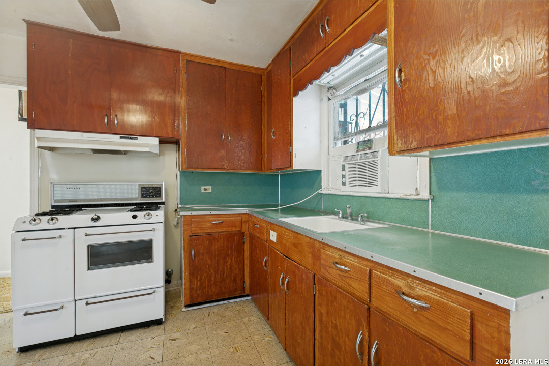 771 Linda Lou Drive San Antonio TX 78223