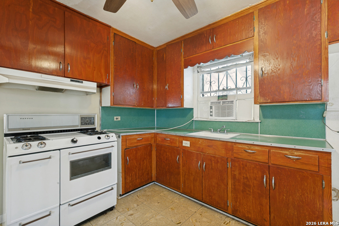771 Linda Lou Drive San Antonio TX 78223