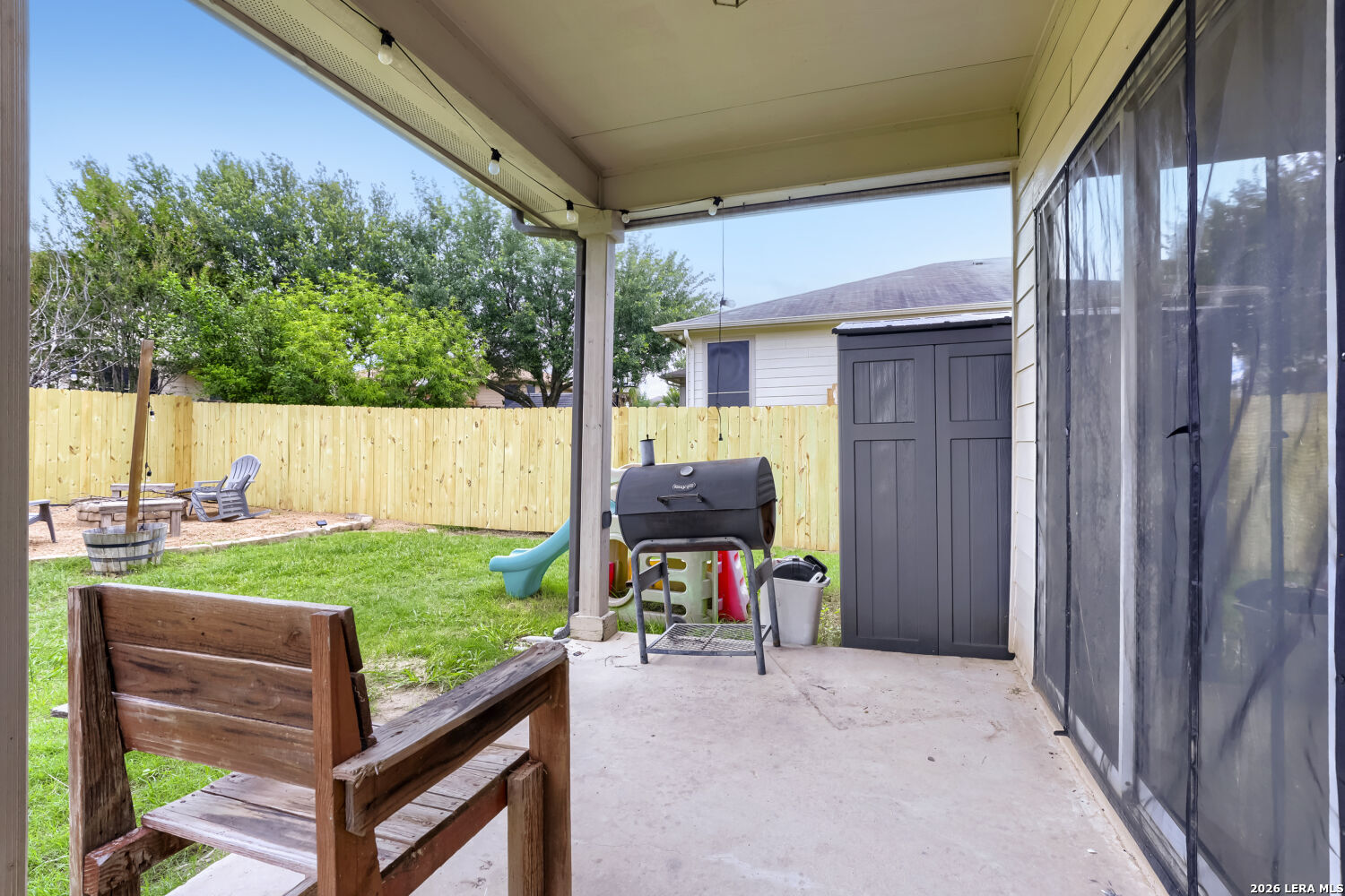 715 Eagles Glen Schertz TX 78108