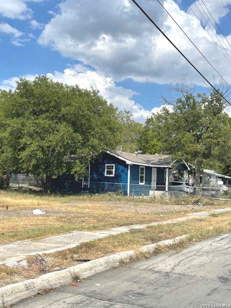 811 Vickers San Antonio TX 78211