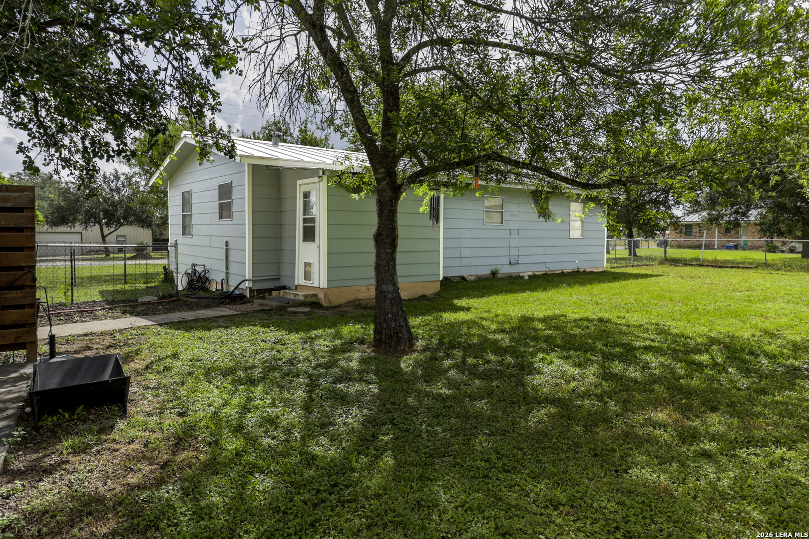609 N Rosalie Street Falls City TX 78113