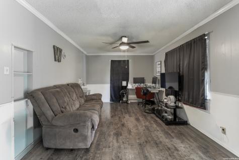 609 N Rosalie Street Falls City TX 78113