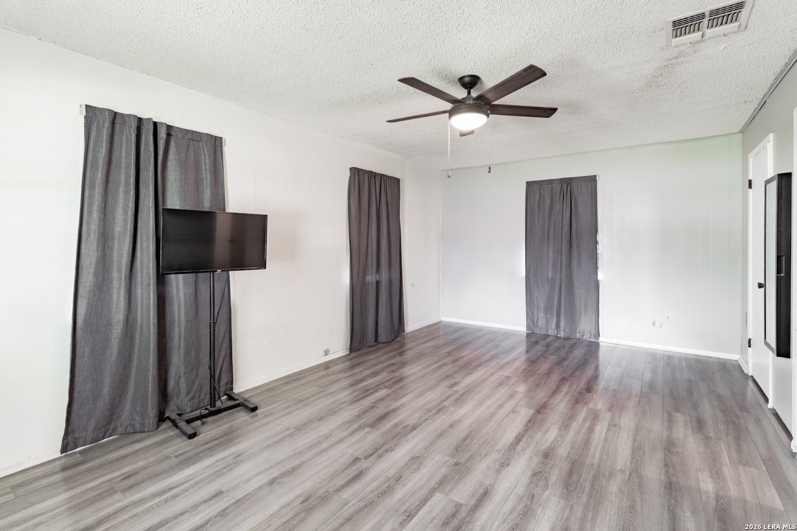 609 N Rosalie Street Falls City TX 78113