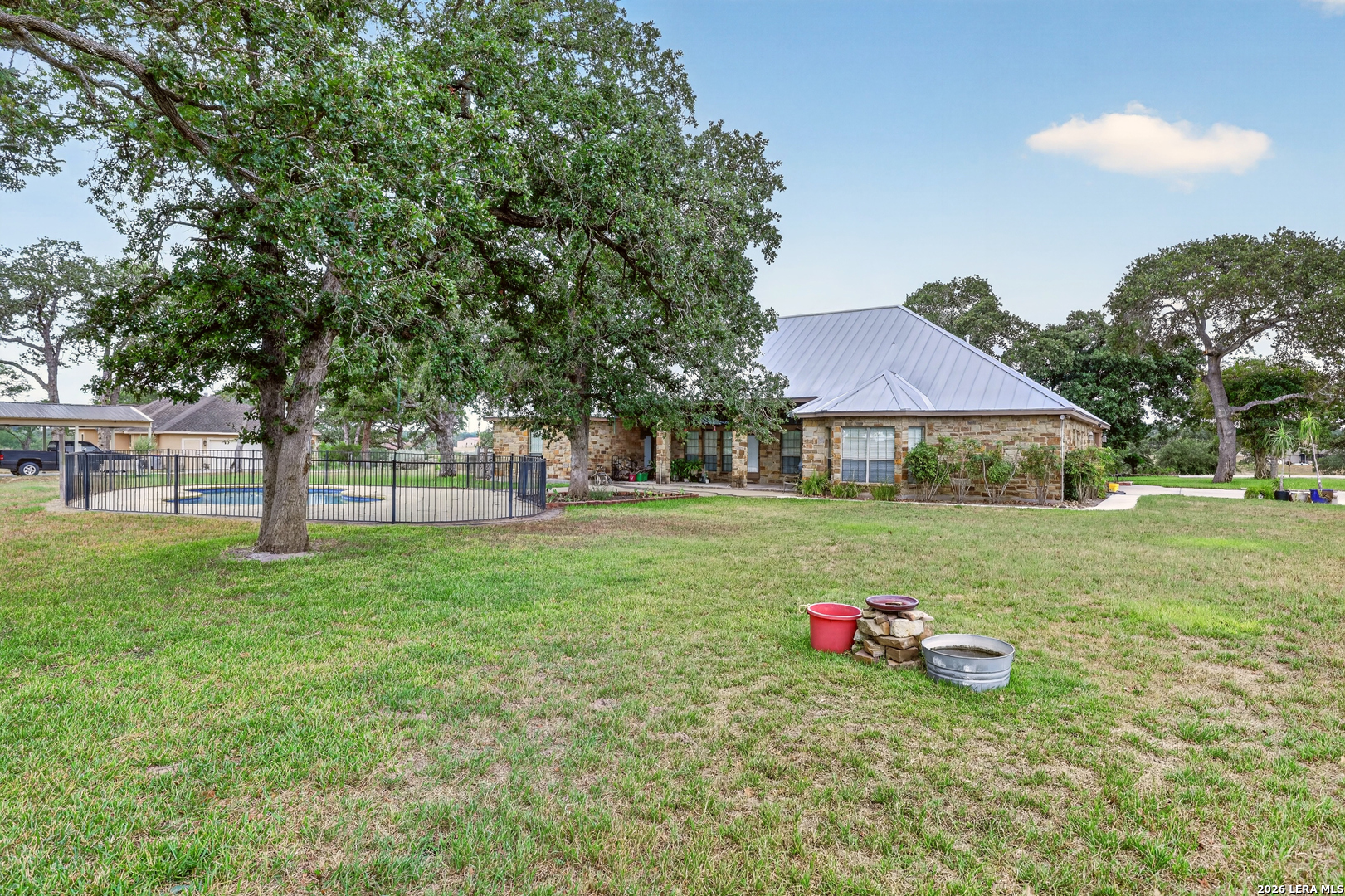 144 Abrego Lake Floresville TX 78114