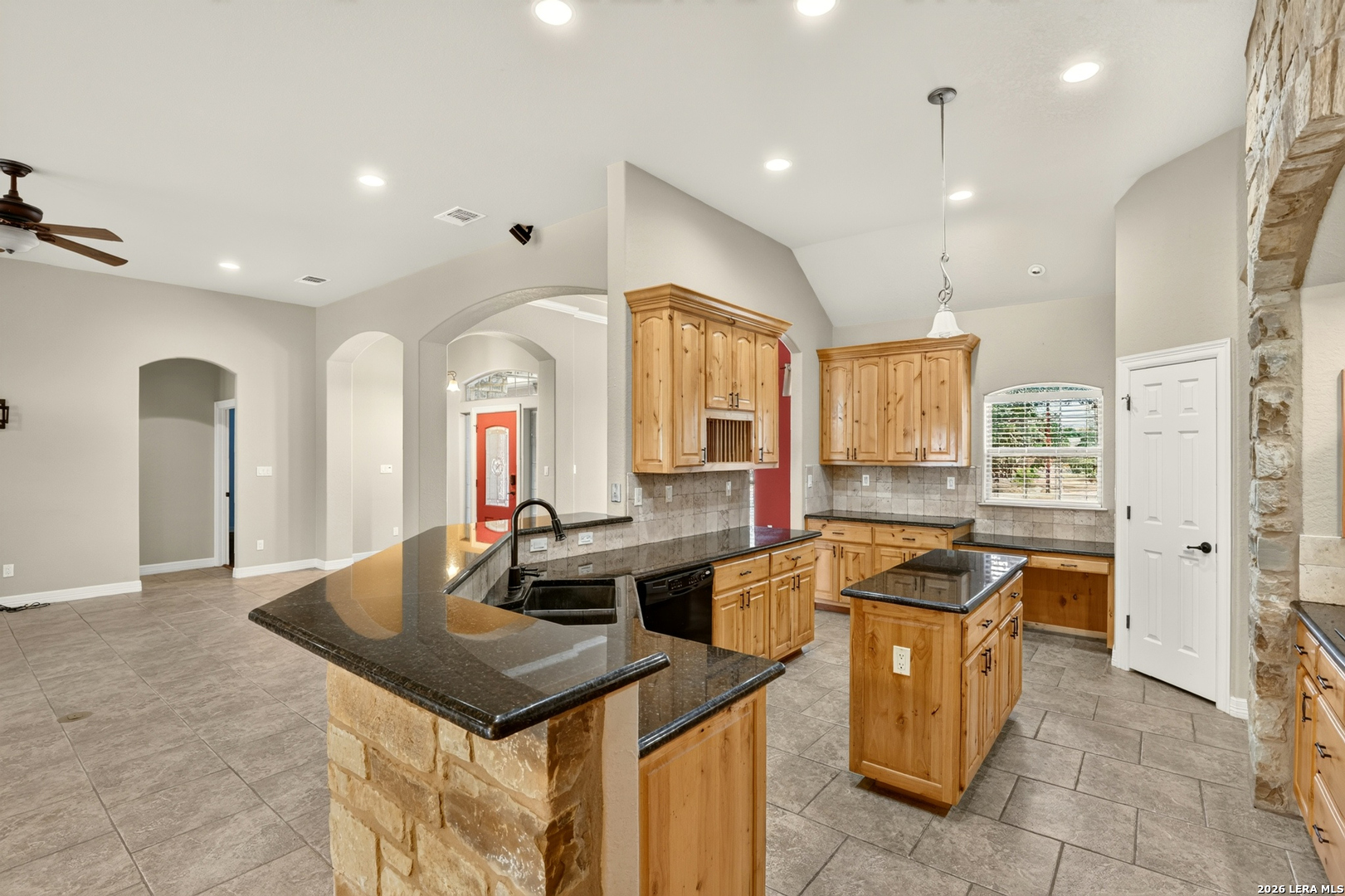 144 Abrego Lake Floresville TX 78114