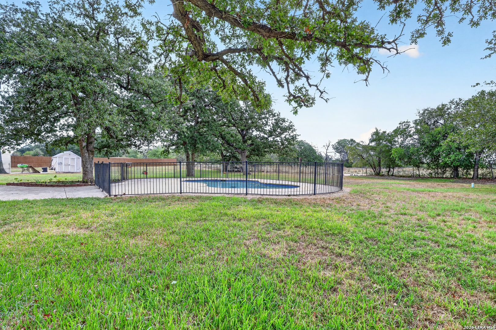 144 Abrego Lake Floresville TX 78114