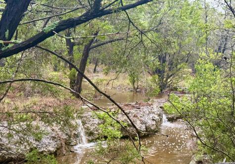 3605 Running Springs San Antonio TX 78261