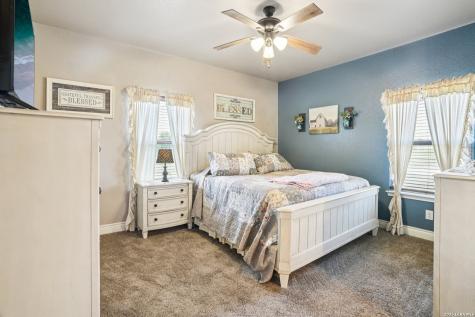 121 Westfield Landing La Vernia TX 78121