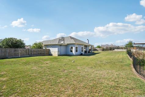 121 Westfield Landing La Vernia TX 78121