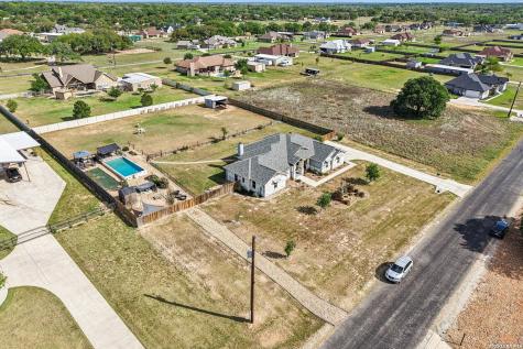 121 Westfield Landing La Vernia TX 78121