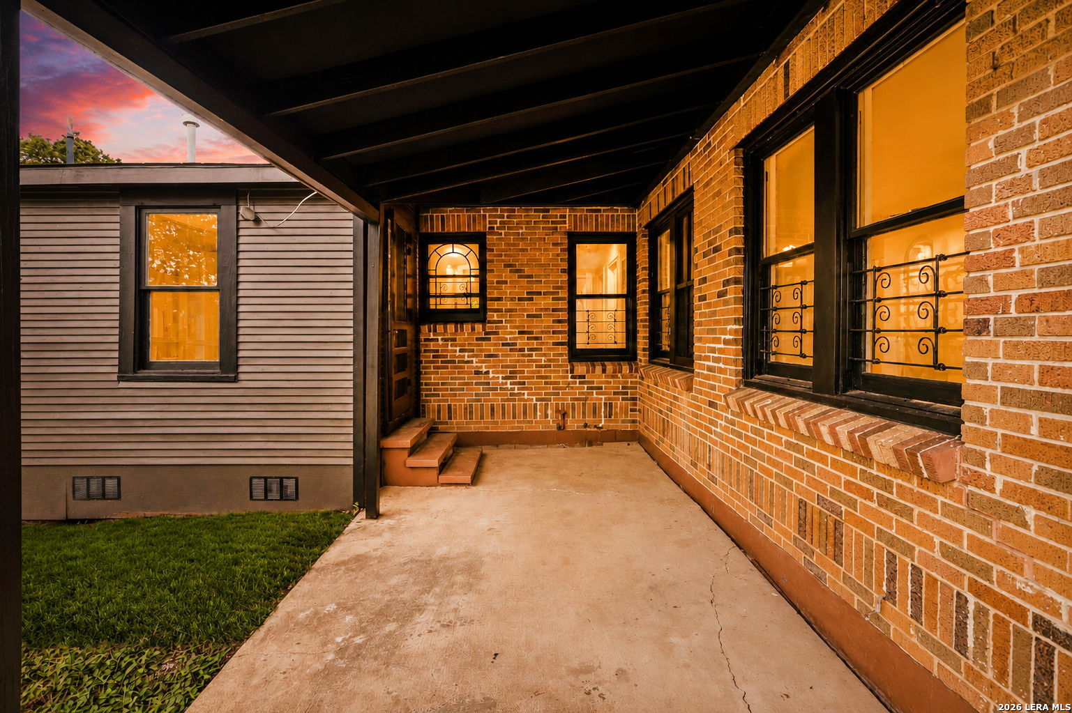 146 North Drive San Antonio TX 78201