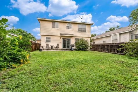 704 Leopard Hollow San Antonio TX 78251