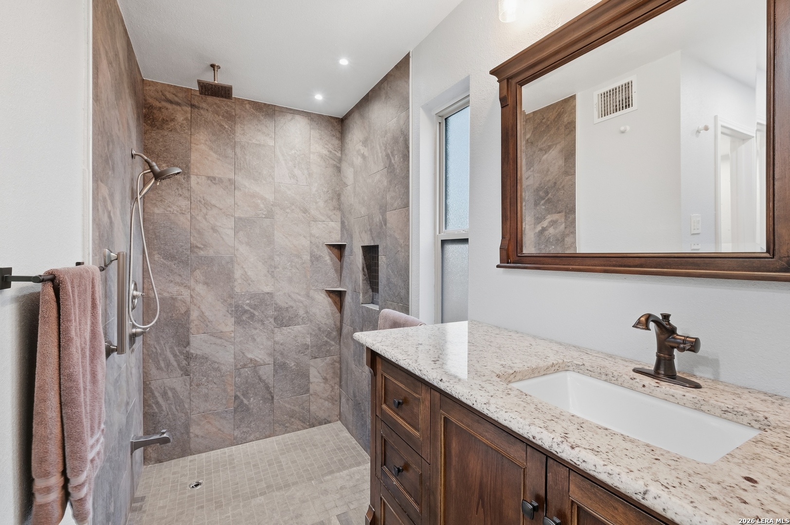 4206 Tall Elm Woods San Antonio TX 78249