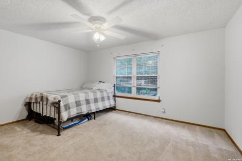 4206 Tall Elm Woods San Antonio TX 78249