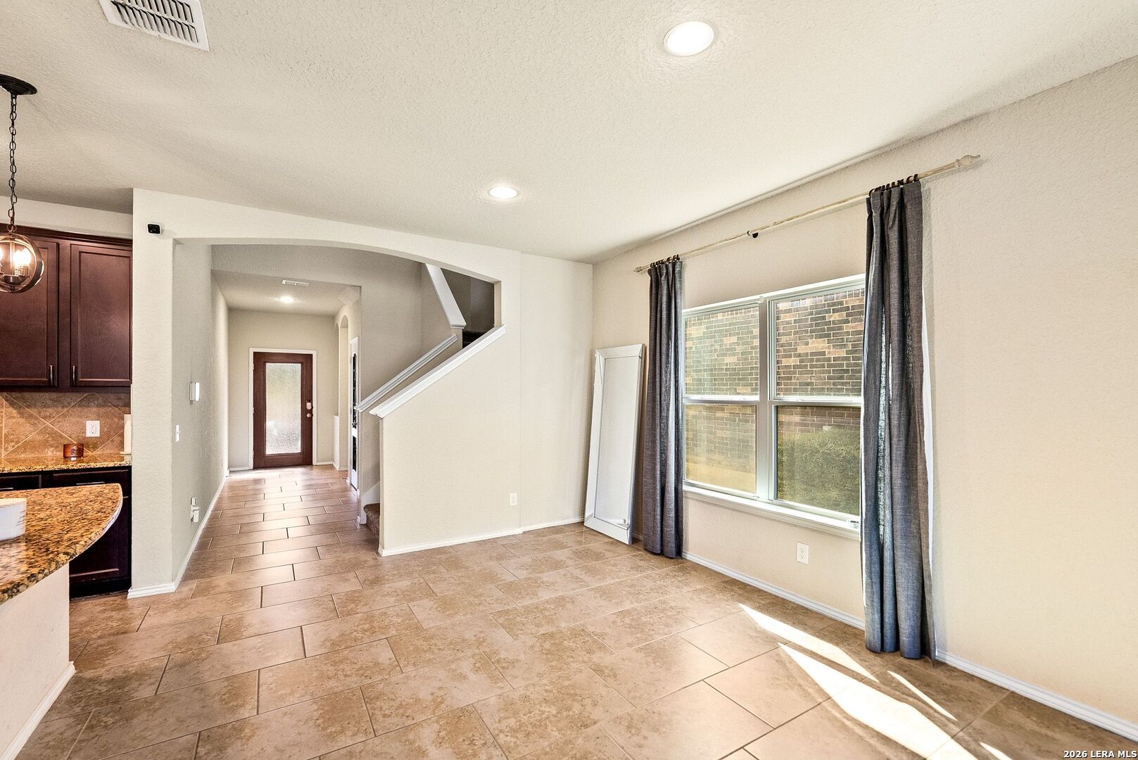 1631 Badger Wolf San Antonio TX 78245