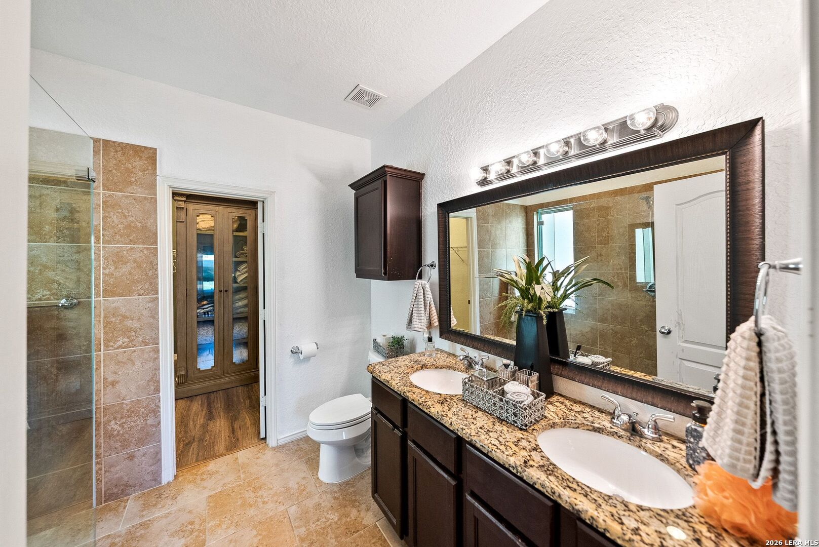 1631 Badger Wolf San Antonio TX 78245