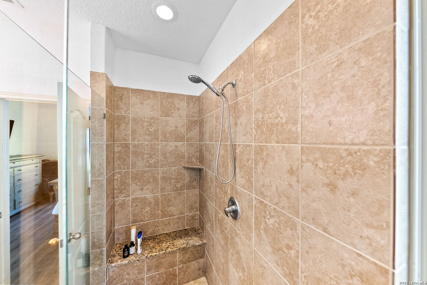 1631 Badger Wolf San Antonio TX 78245