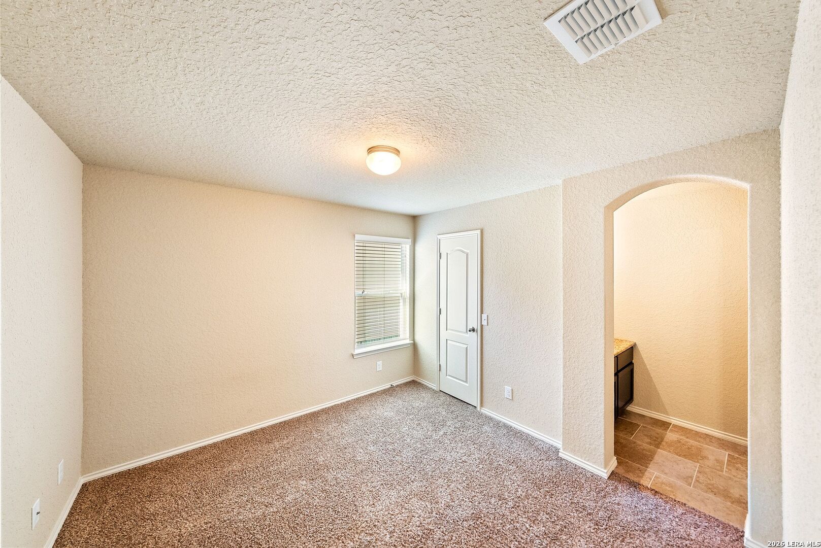 1631 Badger Wolf San Antonio TX 78245