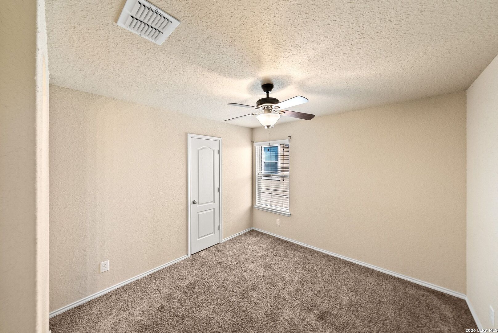 1631 Badger Wolf San Antonio TX 78245