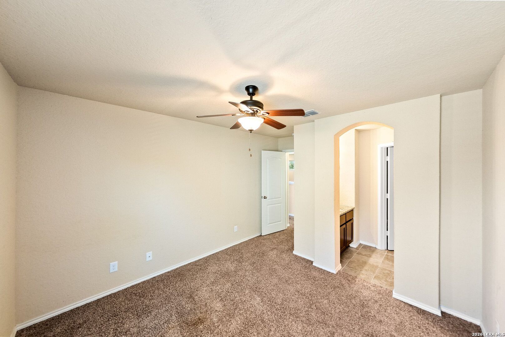 1631 Badger Wolf San Antonio TX 78245