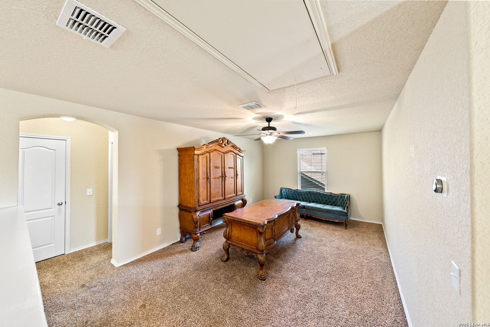 1631 Badger Wolf San Antonio TX 78245