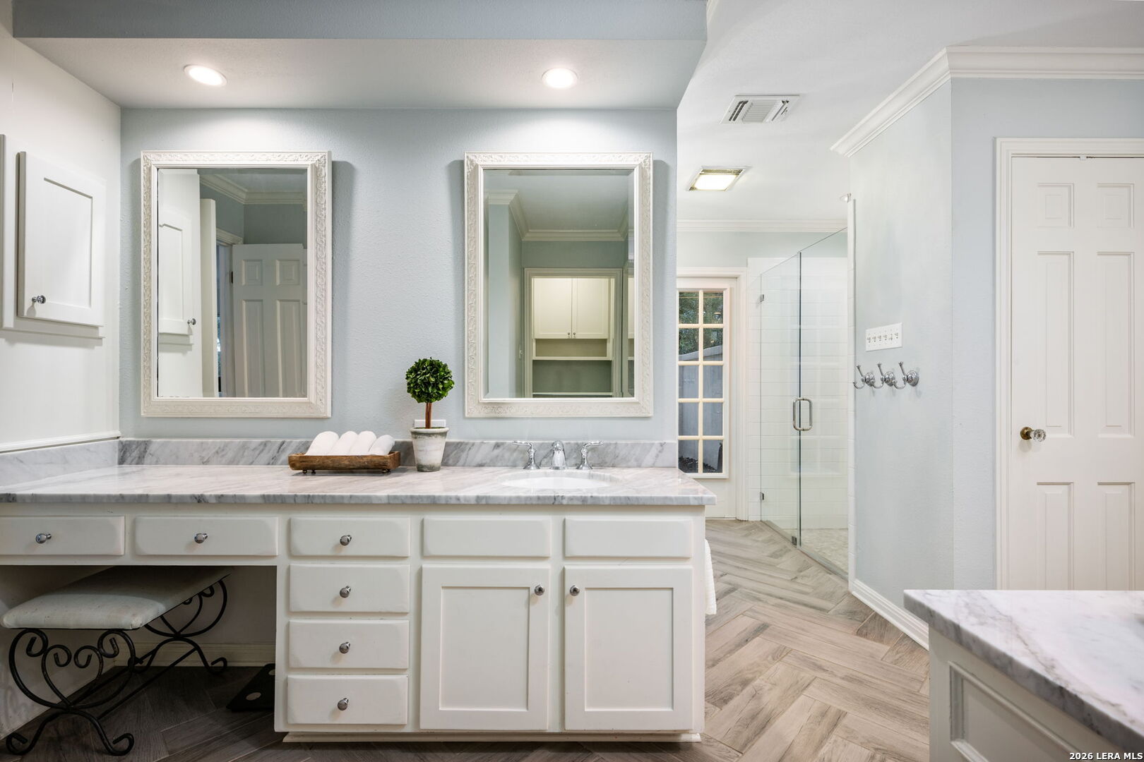 24710 Pack Saddle Trail San Antonio TX 78255